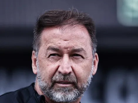 Longe do Corinthians? Augusto Melo pode levar chapéu e perder meia para o exterior