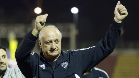 Felipão pode ser fator determinante para escolha do atacante