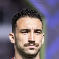 Léo Ortiz já sabe quando vai iniciar treinos no Flamengo e Tite é informado