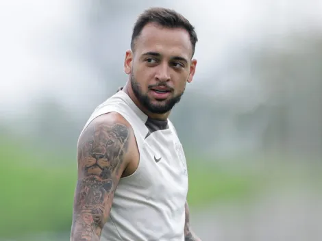Corinthians encontra brecha e pode bancar permanência de Maycon