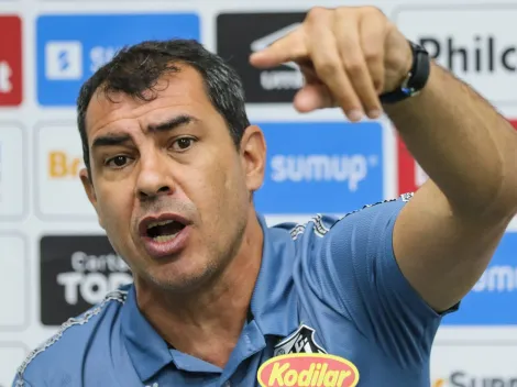 Está de volta: Campeão da Libertadores foi reprovado por Carille e vira opção