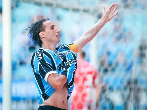 Em fim de contrato, Geromel tem a sua situação avaliada no Grêmio