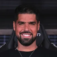 António Oliveira vai fazer pedidos por reforços no Corinthians e será atendido por Augusto Melo