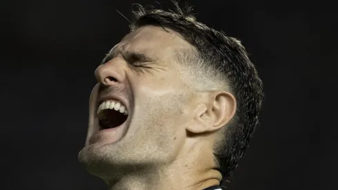 Vegetti sentiu entrada de outro atacante no Vasco. Foto: Jorge Rodrigues/AGIF