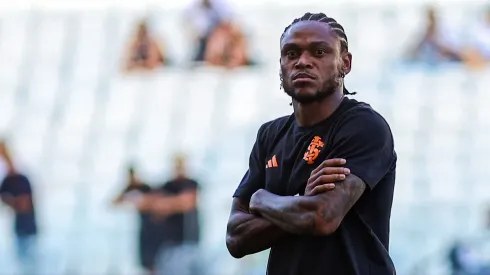 Luiz Adriano no jogo do Intre contra o Corinthians, na Neo Química Arena, pelo Campeonato Brasileiro de 2023. Foto: Fabio Giannelli/AGIF