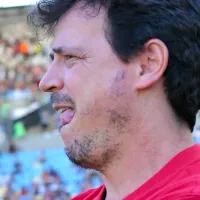 Diniz prepara surpresa contra o Flamengo e atacante vai virar lateral; veja escalações