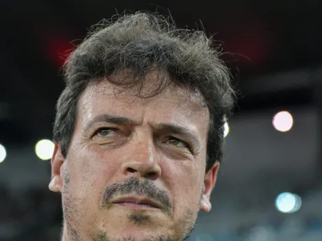 Torcida do Flamengo rebate declaração de Diniz após o clássico e Rossi é citado