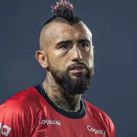 Arturo Vidal desafia Marcelo antes dos confrontos entre Fluminense e Colo-Colo pela Libertadores: \'Já quero ver\'
