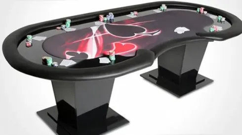 Mesas de poker podem ser personalizadas e possuem vários modelos (Divulgação/Real Poker)
