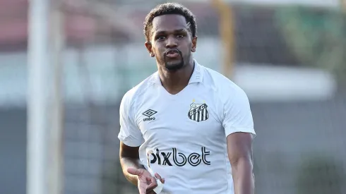 O atacante Renyer está de clube novo - Foto: Pedro Ernesto Guerra Azevedo/Santos FC