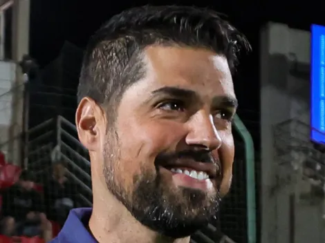 Após demitir Felipão, Galo vai atrás de António Oliveira, diz Héverton Guimarães