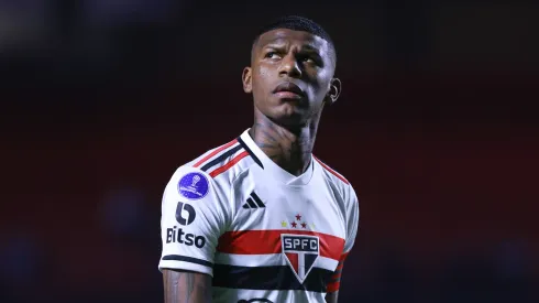 Arboleda, do São Paulo, ainda vive indefinição sobre seu futuro - Foto: Marcello Zambrana/AGIF