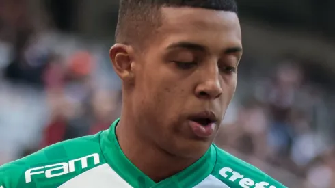 Vanderlan, lateral-esquerdo do Palmeiras, novamente está no radar do Rennes