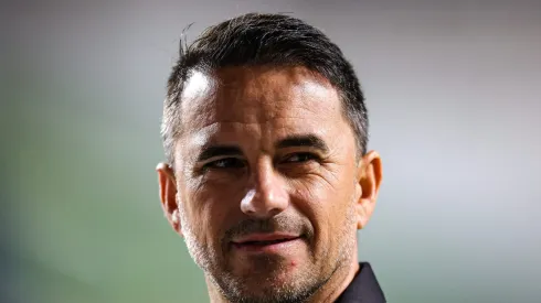 Rodrigo Caetano, durante partida contra o Athletico-PR, no Brasileirão de 2023. Dirigente trabalhou no Galo por três anos