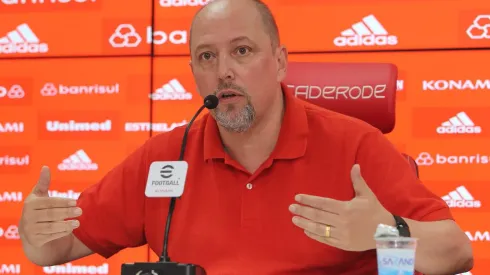 Alessandro Barcellos, presidente do Inter, fez desabafo em coletiva um dia após eliminação – Foto Ricardo Duarte/Internacional