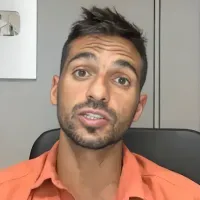 Venê Casagrande explica negócio fechado pelo Flamengo: \'R$ 26 milhões por contrato até 2025\'