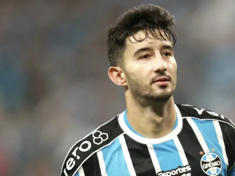 Meia indicado por Carpini pode jogar com Villasanti no Grêmio