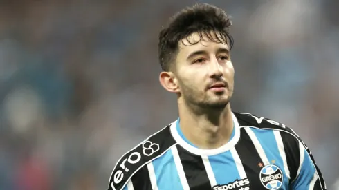 São Paulo pode ver indicação de Carpini indo jogar com Villasanti no Grêmio