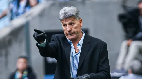 Renato Portaluppi comanda o Imortal na beira do gramado. Treinador tem cartilha para punir erros