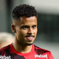 Allan é procurado para deixar o Flamengo e define onde irá jogar em 2024