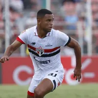 Juan tem poucos minutos com Thiago Carpini e vê futuro em aberto no São Paulo