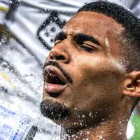 Marcelo Teixeira descarta ceder Joaquim e confirma situação sobre transfer ban do Santos