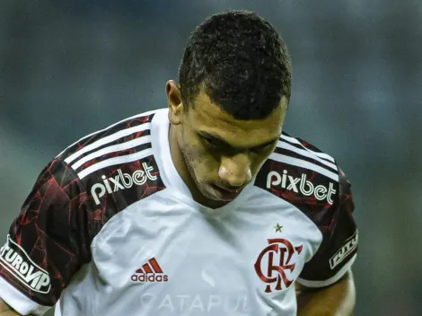 Petterson está fora do Athletico-PR e Flamengo decide futuro do atacante