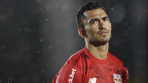 Volante perdeu espaço na equipe e foi especulado no Timão