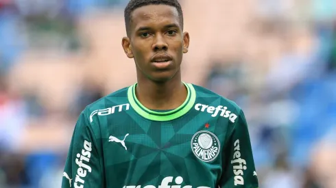 Estevão em ação pelo Palmeiras diante do Sport pela Copa São Paulo de Futebol Júnior