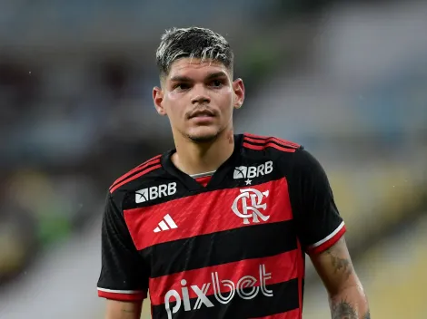 Braz abre o jogo sobre contratar reserva para Ayrton Lucas e Viña no Flamengo