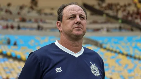 Ceni, através do Bahia, pode dar chapéu no Corinthians por atacante