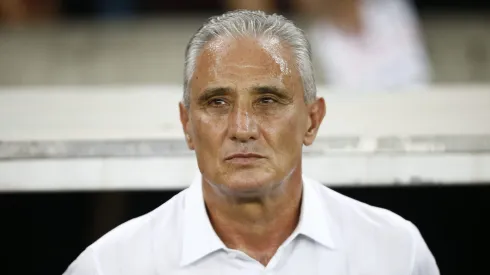 Tite externou a necessidade de buscar um reforço para a posição visando possível desfalque na Copa América