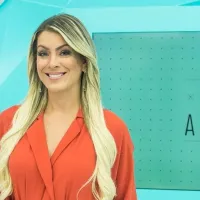 Renata Fan recusou propostas para renovar com a Band e deve completar 20 anos no Jogo Aberto