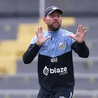 Santos anuncia a contratação do técnico Kleiton Lima e Formiga se revolta: 'É sério?'