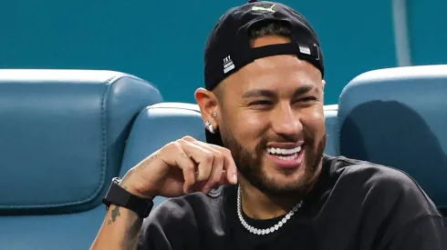 Flamengo começa aproximação com Neymar para ter ele no futuro