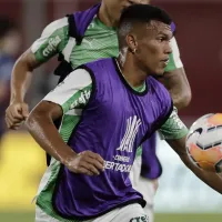 Voltou a treinar com o grupo: Veron está a um detalhe de voltar a jogar pelo Cruzeiro, informa Samuel Venâncio