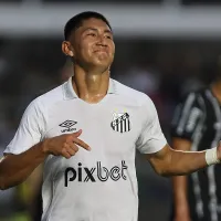 Miguelito marca hat-trick no Brasileiro Sub-20 e torcida do Santos reage: 'Melhor que Cazares'