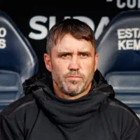 Torcida do Internacional faz cobranças e Coudet dá a resposta: \'Sinto apoio dos jogadores\'