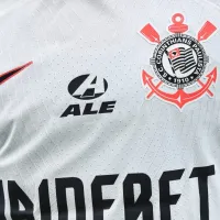 Augusto Melo expõe contrato com a Nike e Corinthians deve ter mudança: “Livres para negociar”