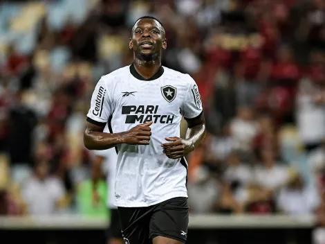 Luiz Henrique é criticado pelos torcedores do Botafogo na derrota para a LDU