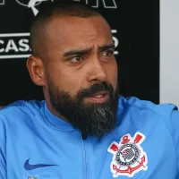 Coelho elogia, mas revela erros cometidos por António Oliveira no Corinthians: 'Eu não gosto'