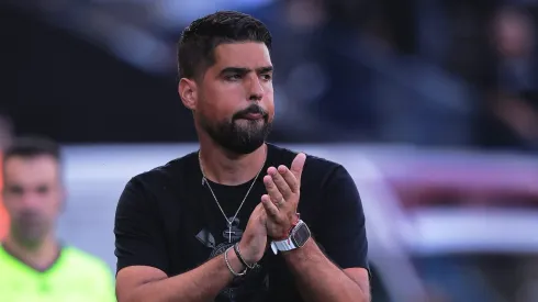SP – SAO PAULO – 02/03/2024 – PAULISTA 2024, CORINTHIANS X SANTO ANDRE – Antonio Oliveira tecnico do Corinthians durante partida contra o Santo Andre no estadio Arena Corinthians pelo campeonato Paulista 2024. Foto: Ettore Chiereguini/AGIF