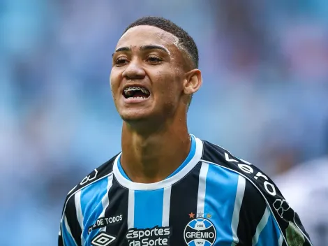 Manchester United (ING) ‘se frustra’ com Gustavo Nunes e polêmica divide a torcida do Grêmio