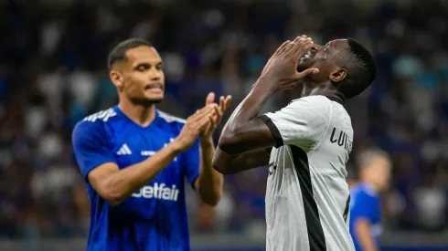 Luiz Henrique jogador do Botafogo durante partida contra o Cruzeiro no estadio Mineirao pelo campeonato Brasileiro A 2024.