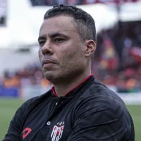 Árbitro explica expulsão de Jair Ventura contra o Flamengo: “Após informação”