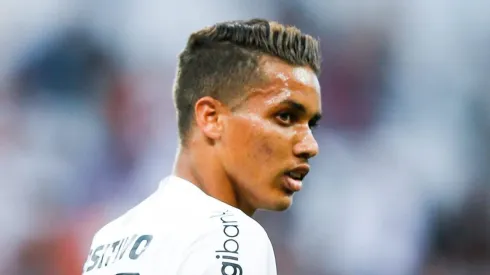 Pedrinho aprovado no Santos