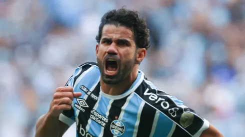 Diego Costa é esperança de gols do Grêmio. Foto: Maxi Franzoi/AGIF