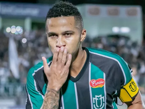 Santos contrata meia Serginho, de 33 anos