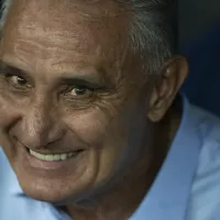Tite toma a frente de negociação para o Flamengo assinar com Oscar no meio do ano