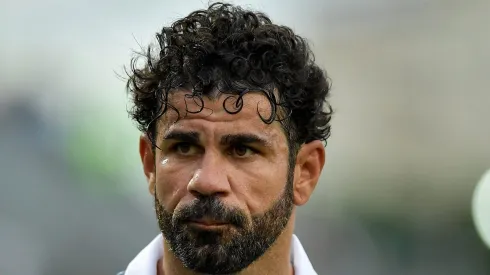 Diego Costa durante jogo contra o Vasco. Atacante desfalca Imortal pela Libertadores.